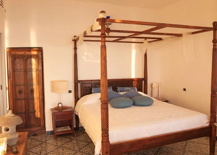 Il Galeone Villa Panarea